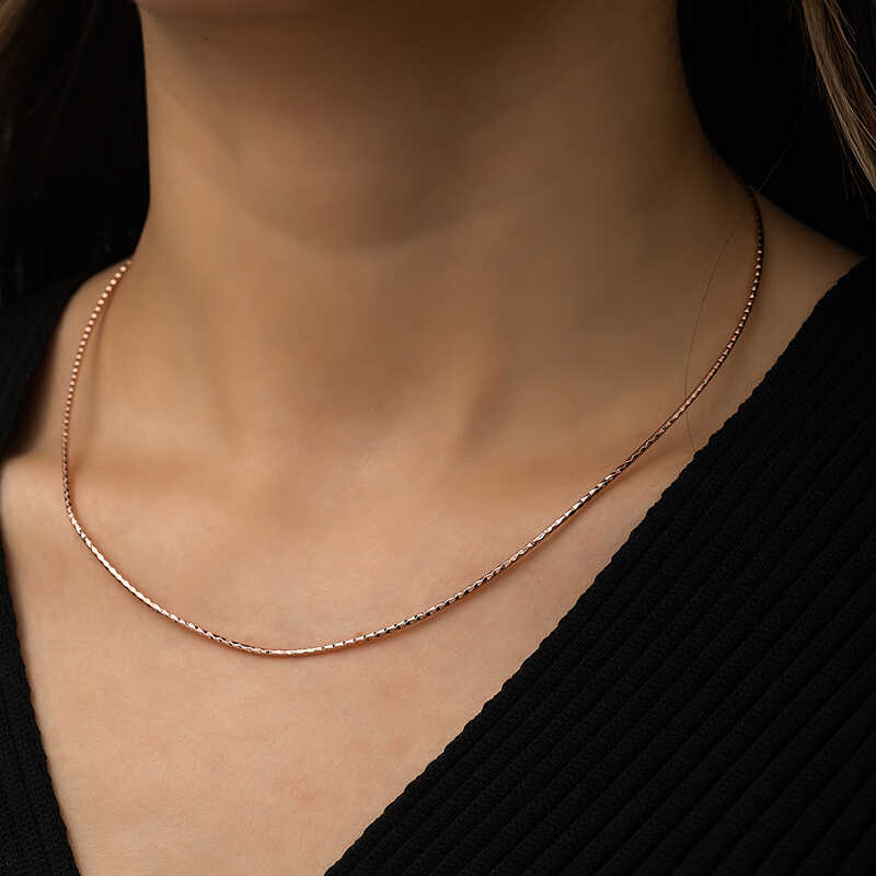 Tevuli Gümüş Omega Choker Zincir